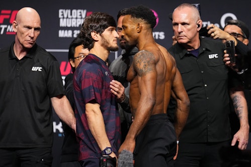 UFC London Shocker: Movsar Evloev Stuns Lerone Murphy in Electrifying Main Event