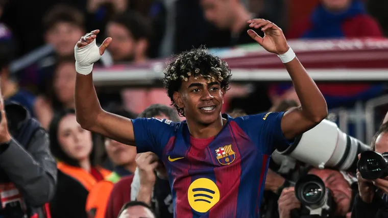 Barcelona vs Real Madrid: 2025/26 La Liga Title Run-In Prediction, Odds & Match Preview