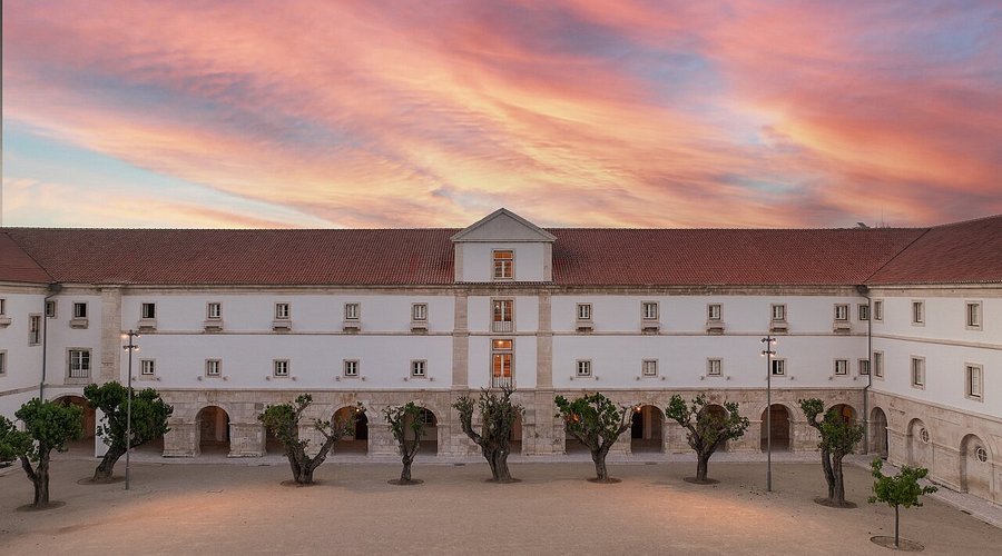 G.D. Alcobaça: Unpacking the Heartbeat of Football in Central Portugal