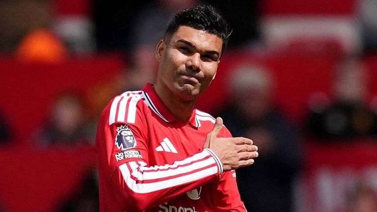 Transfer News: All the Latest Rumours and Confirmed Deals as Window Heats Up